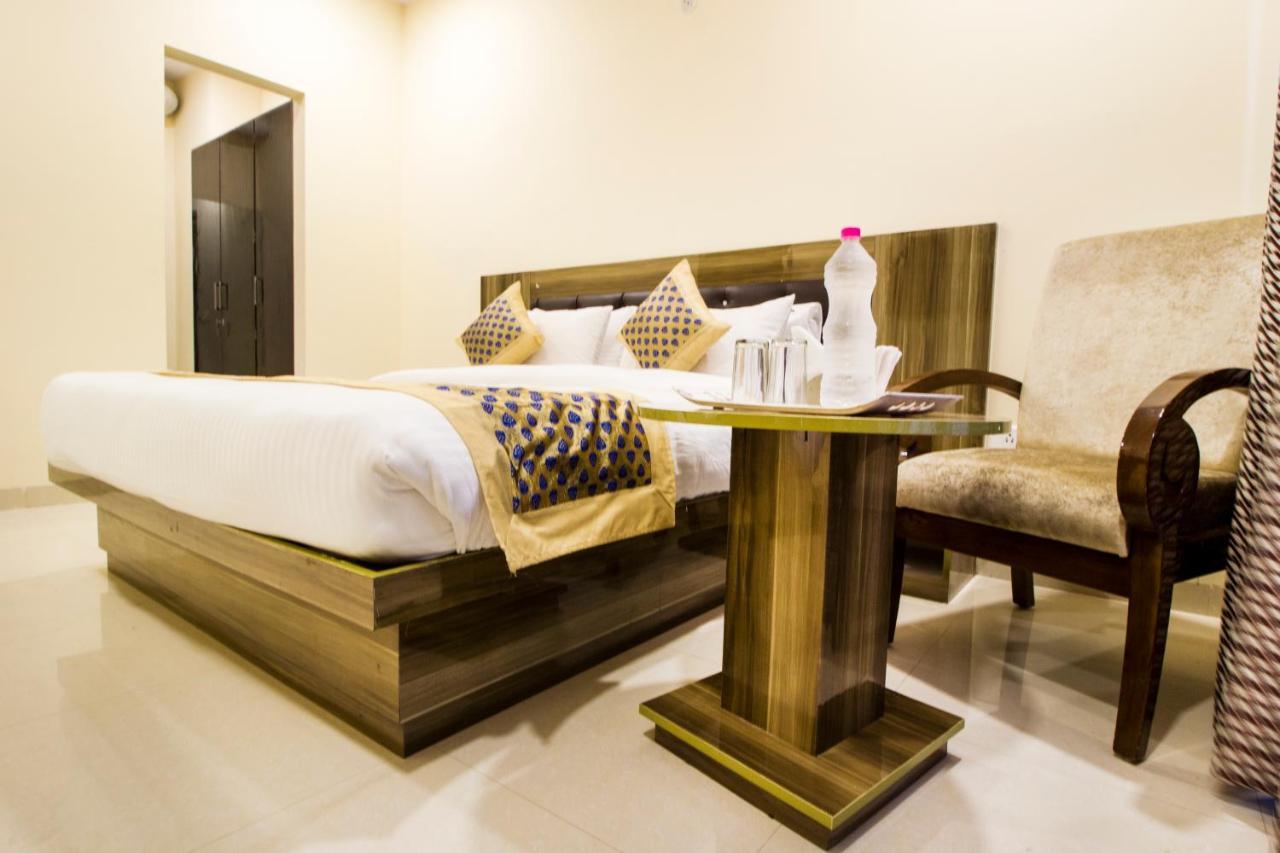 Fabhotel Signature Cyber Park Delhi  Eksteriør billede