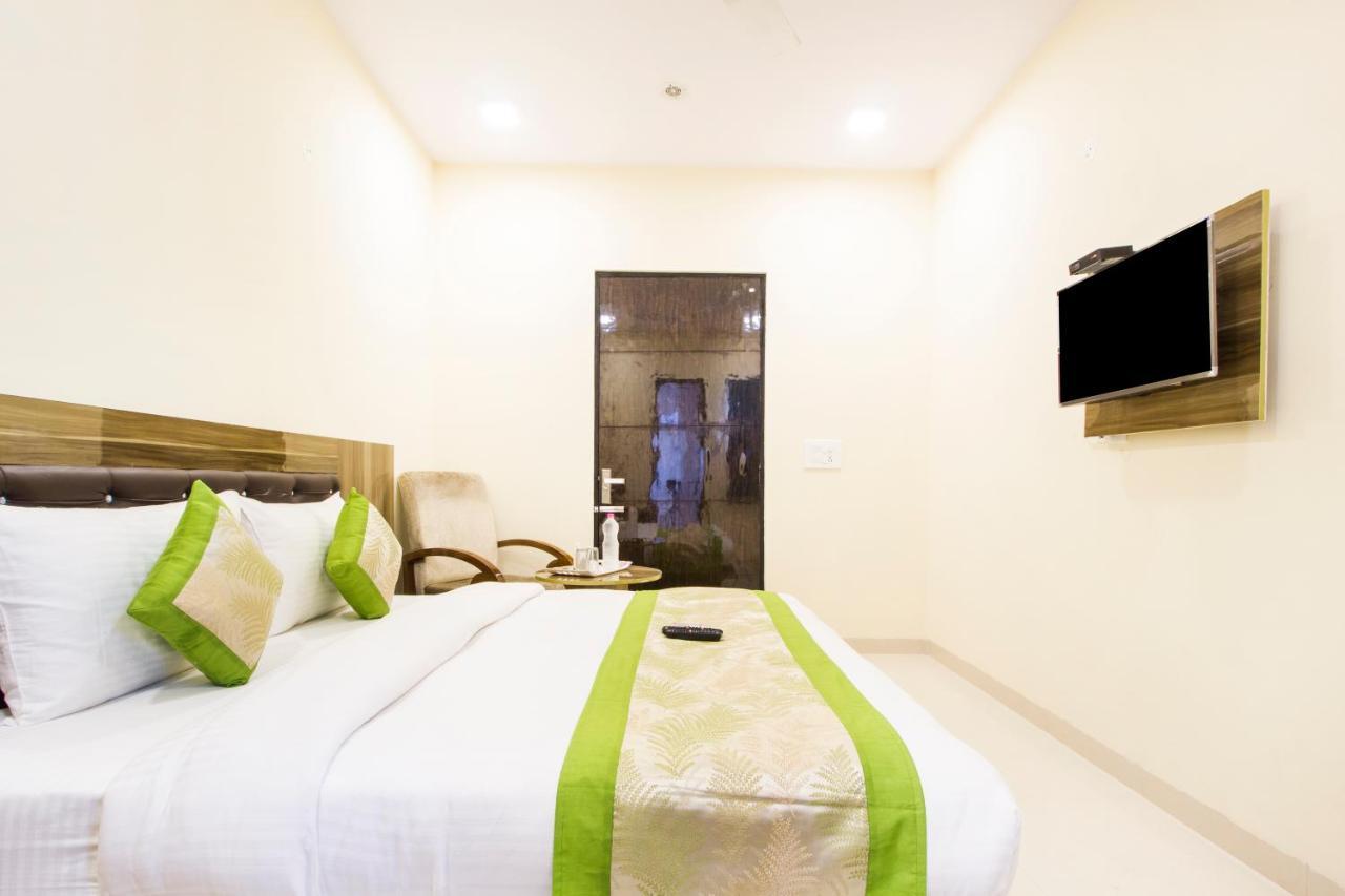 Fabhotel Signature Cyber Park Delhi  Eksteriør billede