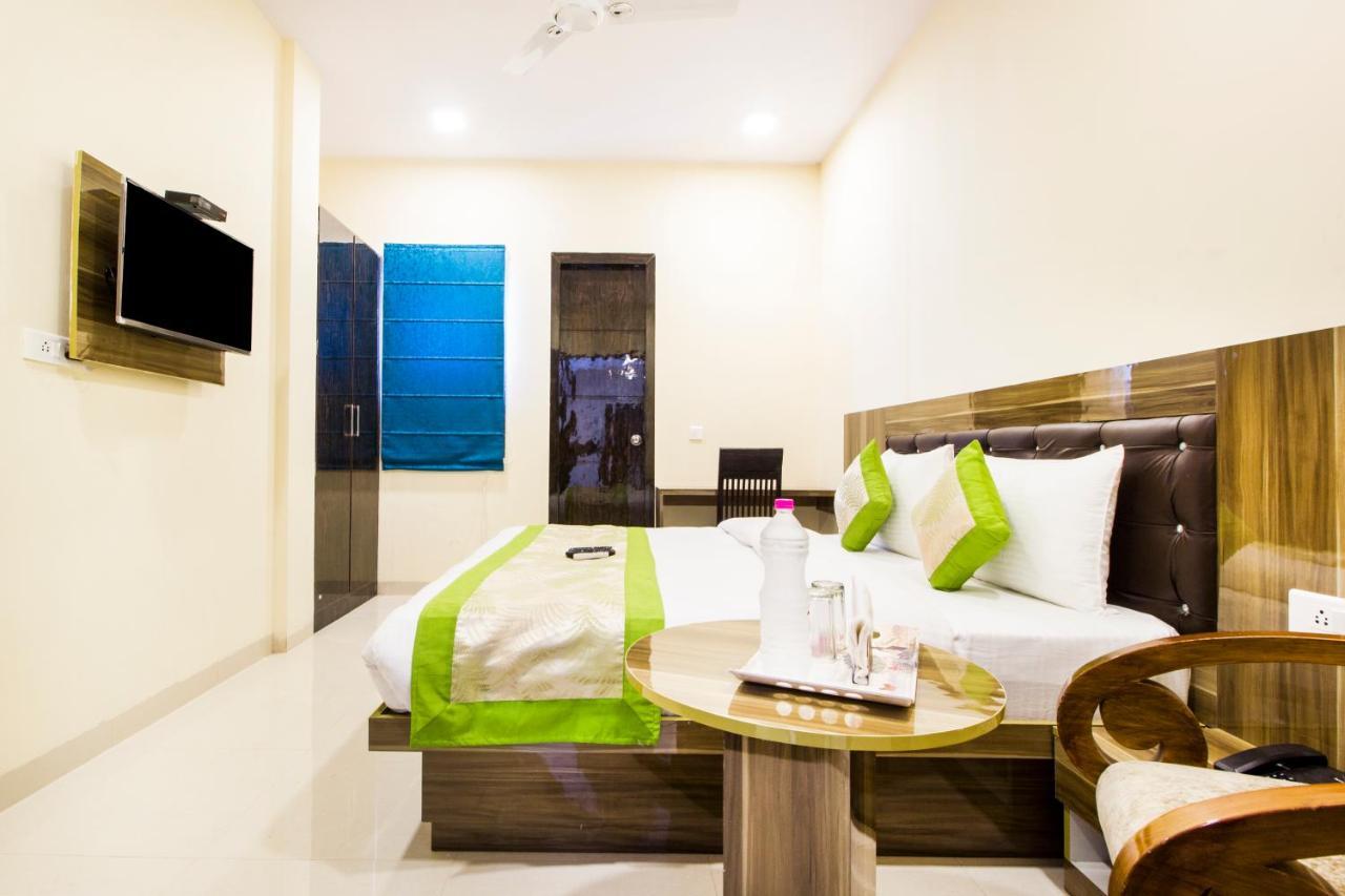 Fabhotel Signature Cyber Park Delhi  Eksteriør billede