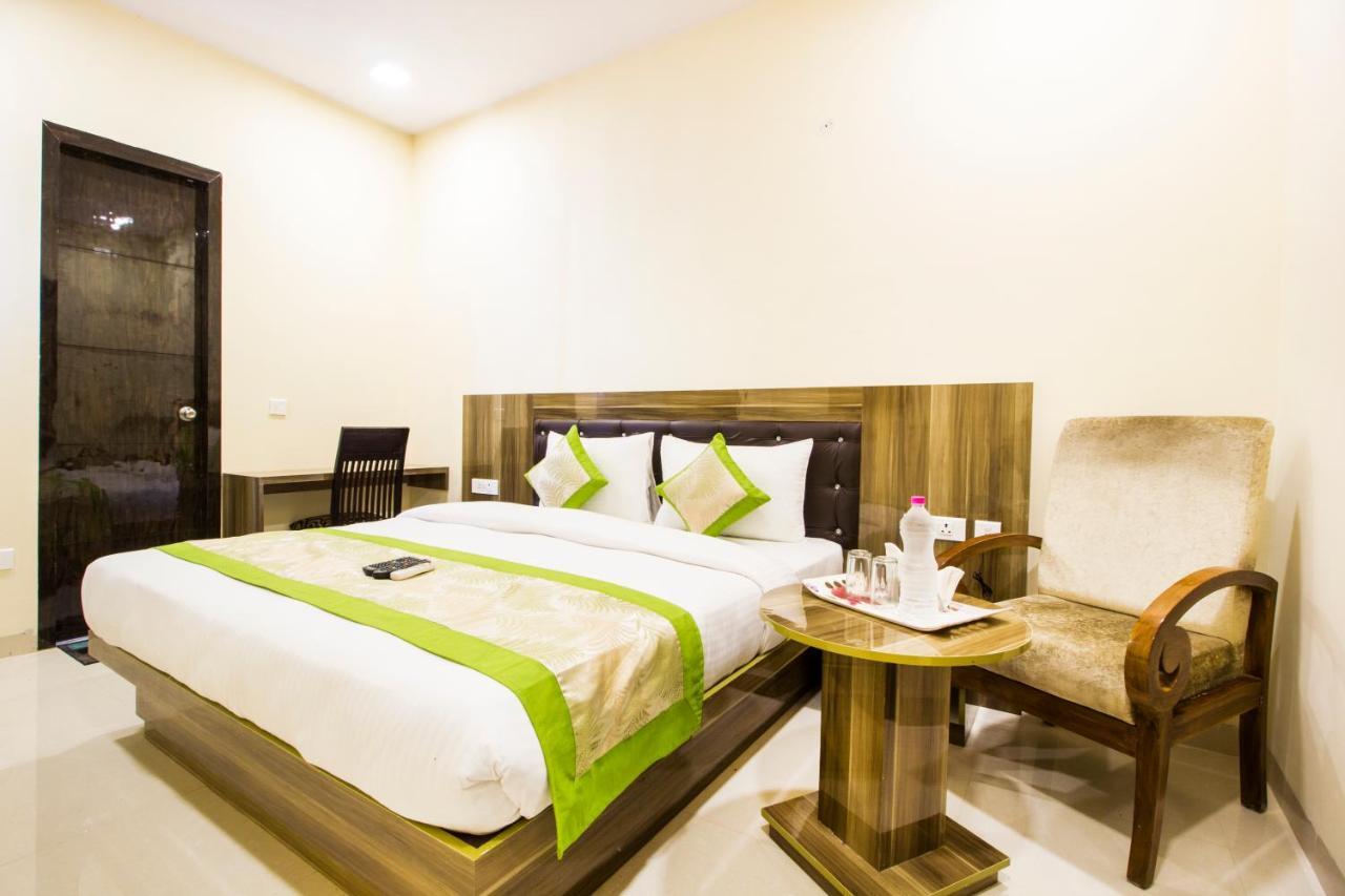 Fabhotel Signature Cyber Park Delhi  Eksteriør billede