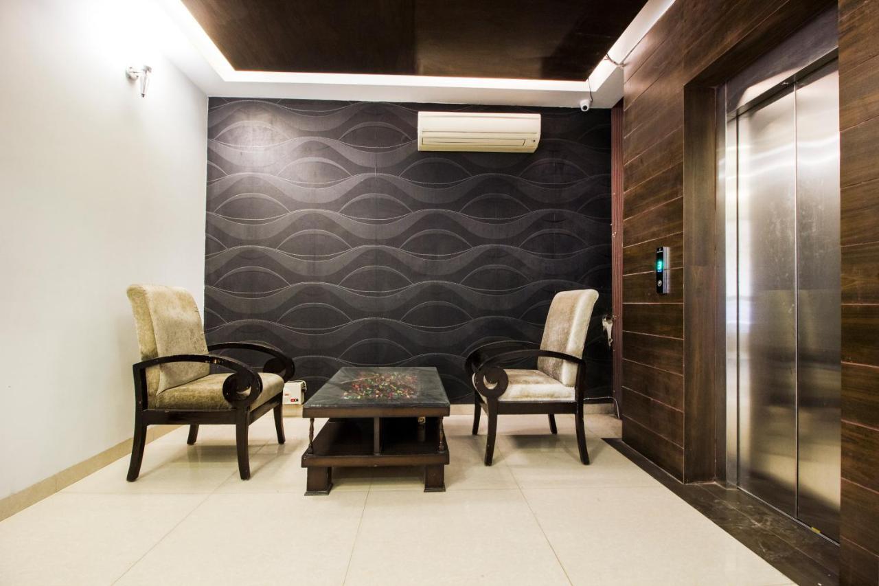 Fabhotel Signature Cyber Park Delhi  Eksteriør billede