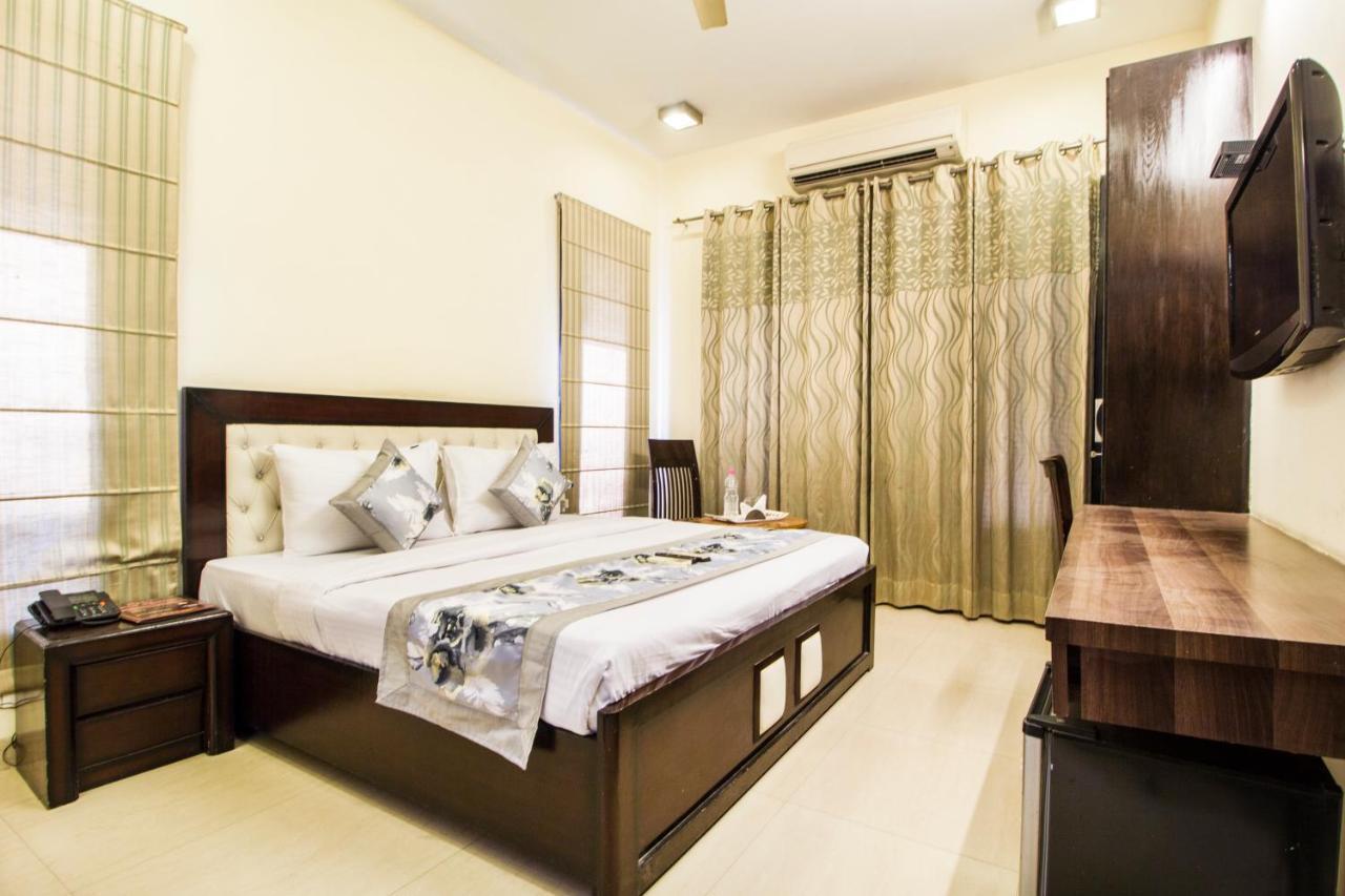Fabhotel Signature Cyber Park Delhi  Eksteriør billede